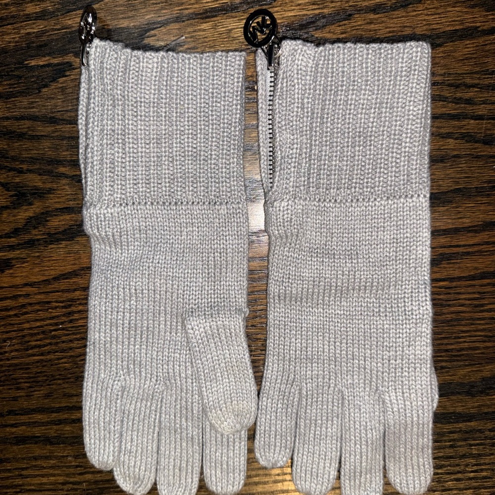Michael Kors Silver Knit Gloves